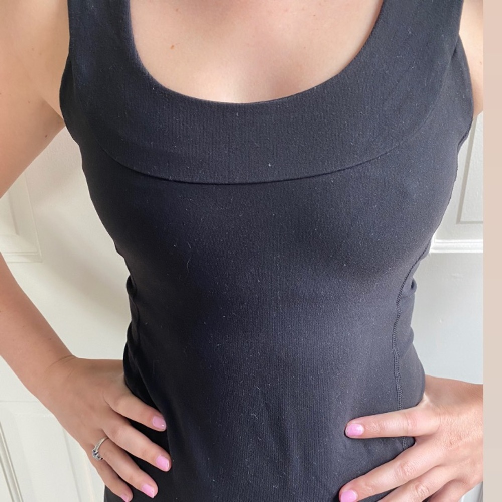 Lululemon Thick- strap scoop neck black  tank